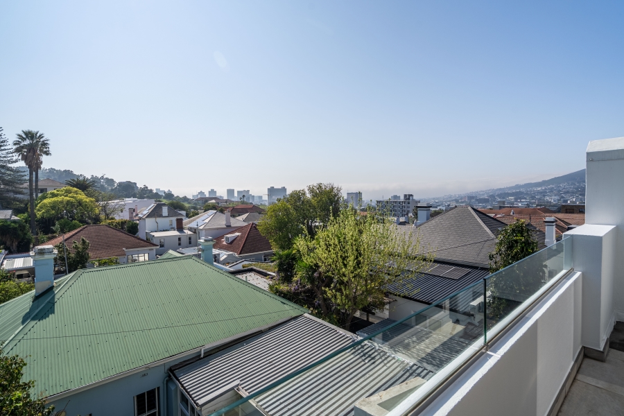 3 Bedroom Property for Sale in Tamboerskloof Western Cape